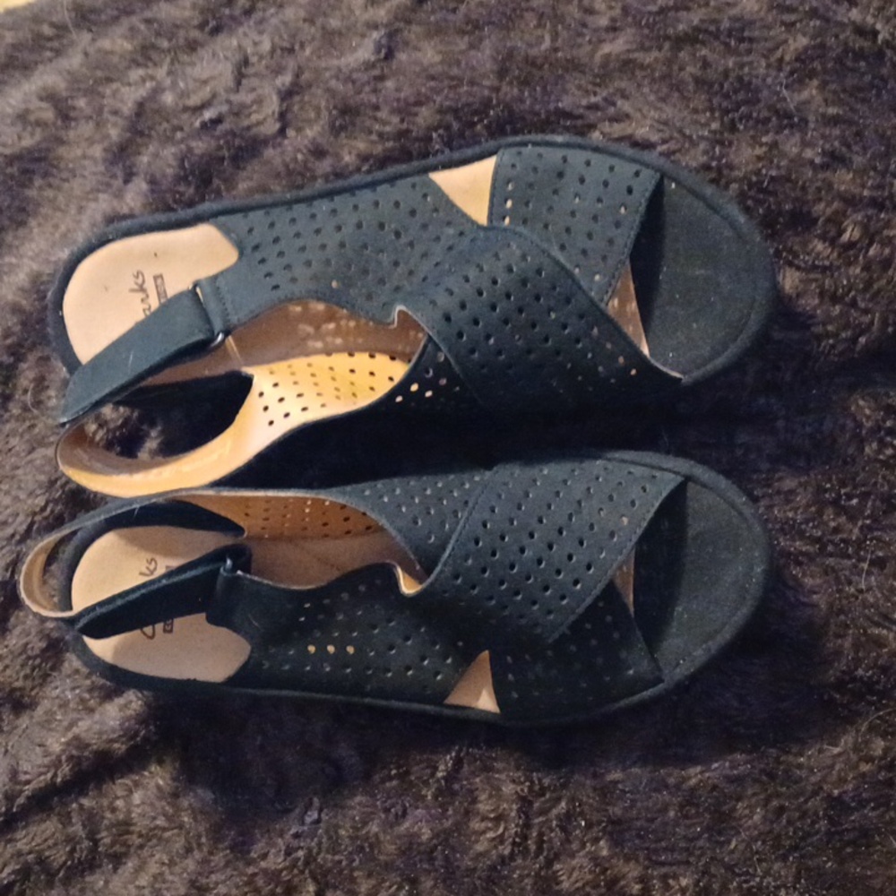 Size 7 Clark's collection  soft cushion wedges